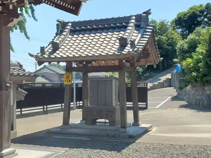 安楽寺の手水舎