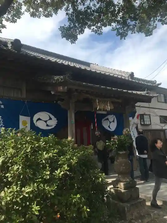 坂本八幡宮の本殿・本堂