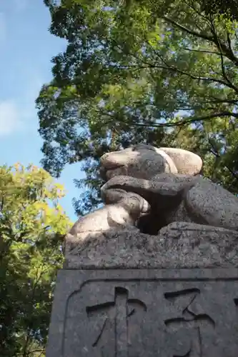 調神社の狛犬