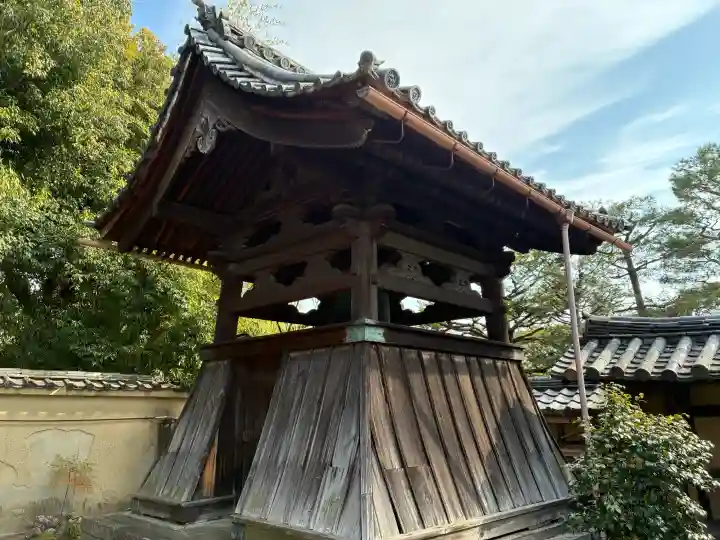 大仙院の{uncategorized: "未分類", other: "その他", undefined: "問題あり", building: "その他建物", grave: "お墓", sacred_gate: "鳥居", guardian: "狛犬", statue: "像", buddha: "仏像", history: "歴史", nature: "自然", garden: "庭園", animal: "動物", pagoda: "塔", temizu: "手水舎", mountain_gate: "山門・神門", sanctuary: "本殿・本堂", subordinate: "末社・摂社", art: "芸術", scenery: "景色", jizo: "地蔵", ema: "絵馬", goshuin: "御朱印", omikuji: "おみくじ", items: "授与品その他", amulet: "お守り", goshuincho: "御朱印帳", eats: "食事", festival: "お祭り", votive_dance: "神楽", shichigosan: "七五三参", wedding: "結婚式", experience: "体験その他", initially: "初詣", around: "周辺", anti_infection: "感染症対策"}