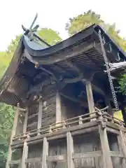 高峯神社の本殿