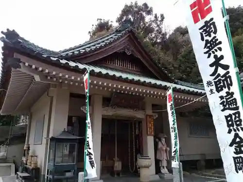 安楽寺の本殿