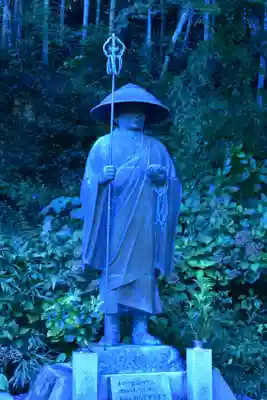 普門寺(切り絵御朱印発祥の寺)の像