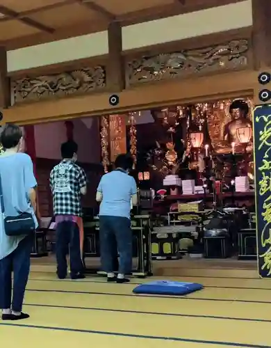 梅香寺の本殿・本堂