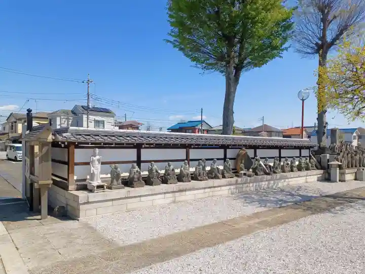 全龍寺の{uncategorized: "未分類", other: "その他", undefined: "問題あり", building: "その他建物", grave: "お墓", sacred_gate: "鳥居", guardian: "狛犬", statue: "像", buddha: "仏像", history: "歴史", nature: "自然", garden: "庭園", animal: "動物", pagoda: "塔", temizu: "手水舎", mountain_gate: "山門・神門", sanctuary: "本殿・本堂", subordinate: "末社・摂社", art: "芸術", scenery: "景色", jizo: "地蔵", ema: "絵馬", goshuin: "御朱印", omikuji: "おみくじ", items: "授与品その他", amulet: "お守り", goshuincho: "御朱印帳", eats: "食事", festival: "お祭り", votive_dance: "神楽", shichigosan: "七五三参", wedding: "結婚式", experience: "体験その他", initially: "初詣", around: "周辺", anti_infection: "感染症対策"}