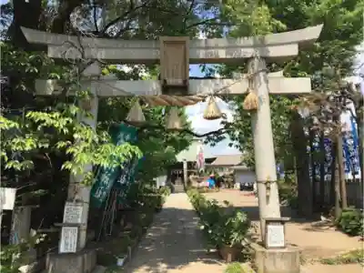 江北氷川神社の鳥居