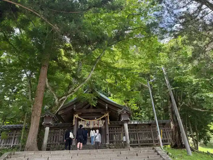 諏訪大社上社前宮(長野県)