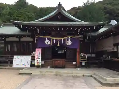 鶴羽根神社の本殿・本堂
