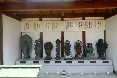 橋寺 放生院の仏像