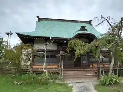 法華寺の本殿・本堂