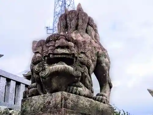 二ﾉ宮神社の狛犬