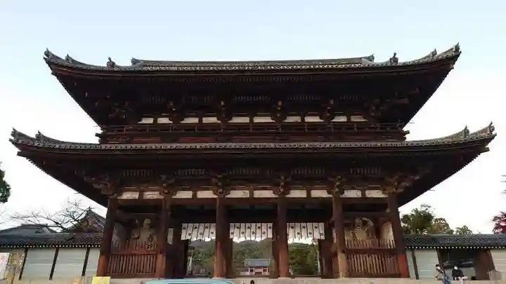 仁和寺の山門・神門