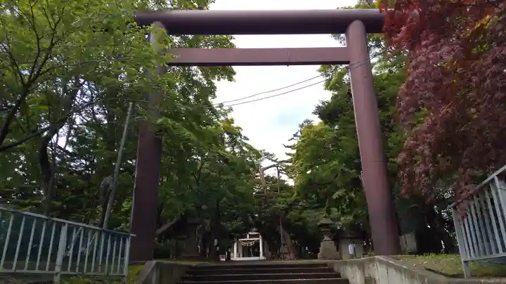 北広島市総鎮守 廣島神社の鳥居