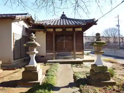 青柳釈迦堂の{uncategorized: "未分類", other: "その他", undefined: "問題あり", building: "その他建物", grave: "お墓", sacred_gate: "鳥居", guardian: "狛犬", statue: "像", buddha: "仏像", history: "歴史", nature: "自然", garden: "庭園", animal: "動物", pagoda: "塔", temizu: "手水舎", mountain_gate: "山門・神門", sanctuary: "本殿・本堂", subordinate: "末社・摂社", art: "芸術", scenery: "景色", jizo: "地蔵", ema: "絵馬", goshuin: "御朱印", omikuji: "おみくじ", items: "授与品その他", amulet: "お守り", goshuincho: "御朱印帳", eats: "食事", festival: "お祭り", votive_dance: "神楽", shichigosan: "七五三参", wedding: "結婚式", experience: "体験その他", initially: "初詣", around: "周辺", anti_infection: "感染症対策"}