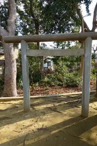 豊中稲荷神社の末社・摂社