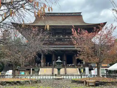 金峯山寺の本殿・本堂