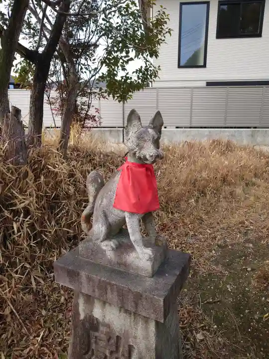 末広稲荷神社の{uncategorized: "未分類", other: "その他", undefined: "問題あり", building: "その他建物", grave: "お墓", sacred_gate: "鳥居", guardian: "狛犬", statue: "像", buddha: "仏像", history: "歴史", nature: "自然", garden: "庭園", animal: "動物", pagoda: "塔", temizu: "手水舎", mountain_gate: "山門・神門", sanctuary: "本殿・本堂", subordinate: "末社・摂社", art: "芸術", scenery: "景色", jizo: "地蔵", ema: "絵馬", goshuin: "御朱印", omikuji: "おみくじ", items: "授与品その他", amulet: "お守り", goshuincho: "御朱印帳", eats: "食事", festival: "お祭り", votive_dance: "神楽", shichigosan: "七五三参", wedding: "結婚式", experience: "体験その他", initially: "初詣", around: "周辺", anti_infection: "感染症対策"}