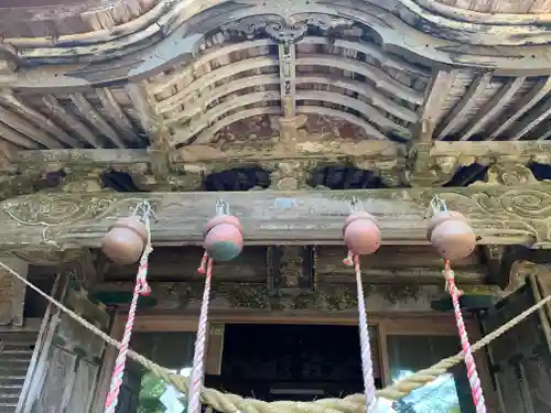 涼ケ岡八幡神社の本殿・本堂