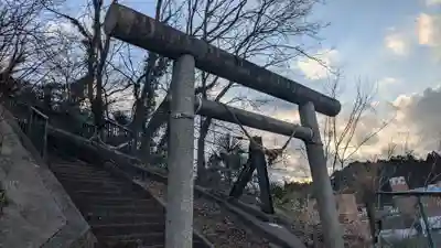 八坂三峯神社の鳥居