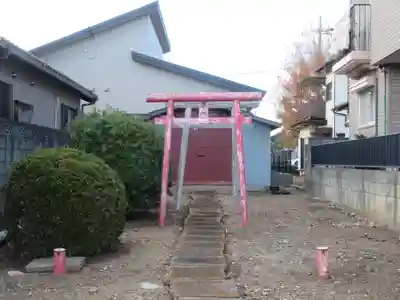川島稲荷神社                (群馬県)