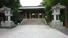 東郷神社の山門