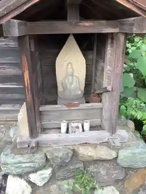 お堂(羽黒新田起シ)の本殿・本堂