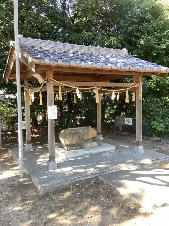 和爾良神社(猪子石原)の手水舎