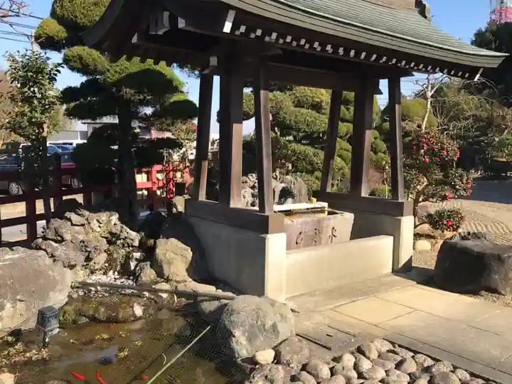 埴生神社の手水舎