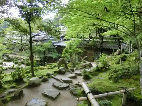 西明寺の庭園