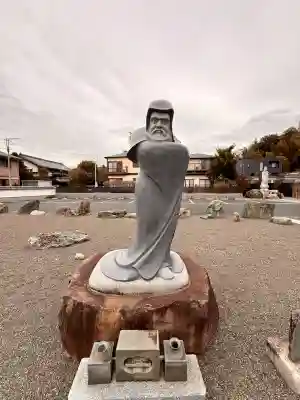 龍源院の{uncategorized: "未分類", other: "その他", undefined: "問題あり", building: "その他建物", grave: "お墓", sacred_gate: "鳥居", guardian: "狛犬", statue: "像", buddha: "仏像", history: "歴史", nature: "自然", garden: "庭園", animal: "動物", pagoda: "塔", temizu: "手水舎", mountain_gate: "山門・神門", sanctuary: "本殿・本堂", subordinate: "末社・摂社", art: "芸術", scenery: "景色", jizo: "地蔵", ema: "絵馬", goshuin: "御朱印", omikuji: "おみくじ", items: "授与品その他", amulet: "お守り", goshuincho: "御朱印帳", eats: "食事", festival: "お祭り", votive_dance: "神楽", shichigosan: "七五三参", wedding: "結婚式", experience: "体験その他", initially: "初詣", around: "周辺", anti_infection: "感染症対策"}