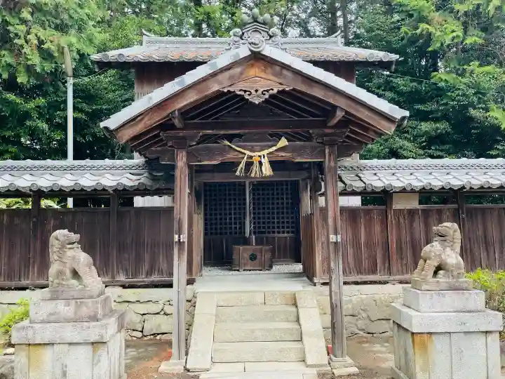 大澤八幡社の{uncategorized: "未分類", other: "その他", undefined: "問題あり", building: "その他建物", grave: "お墓", sacred_gate: "鳥居", guardian: "狛犬", statue: "像", buddha: "仏像", history: "歴史", nature: "自然", garden: "庭園", animal: "動物", pagoda: "塔", temizu: "手水舎", mountain_gate: "山門・神門", sanctuary: "本殿・本堂", subordinate: "末社・摂社", art: "芸術", scenery: "景色", jizo: "地蔵", ema: "絵馬", goshuin: "御朱印", omikuji: "おみくじ", items: "授与品その他", amulet: "お守り", goshuincho: "御朱印帳", eats: "食事", festival: "お祭り", votive_dance: "神楽", shichigosan: "七五三参", wedding: "結婚式", experience: "体験その他", initially: "初詣", around: "周辺", anti_infection: "感染症対策"}