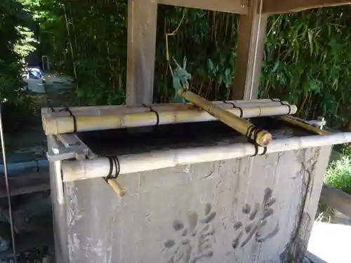 叶神社（東叶神社）の手水舎
