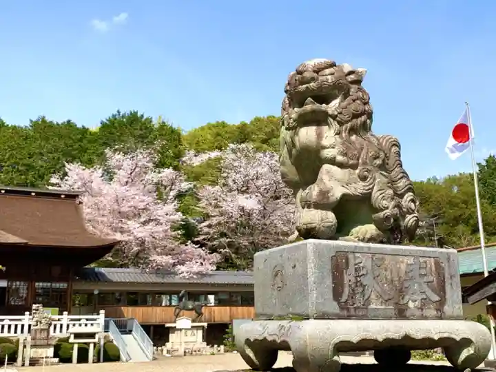 手力雄神社の狛犬