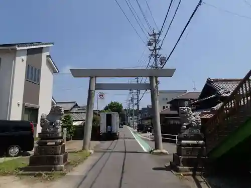 諸鑺神社（諸鍬神社）の鳥居