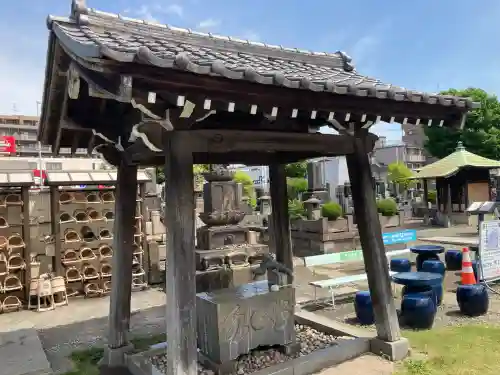 醫王寺の{uncategorized: "未分類", other: "その他", undefined: "問題あり", building: "その他建物", grave: "お墓", sacred_gate: "鳥居", guardian: "狛犬", statue: "像", buddha: "仏像", history: "歴史", nature: "自然", garden: "庭園", animal: "動物", pagoda: "塔", temizu: "手水舎", mountain_gate: "山門・神門", sanctuary: "本殿・本堂", subordinate: "末社・摂社", art: "芸術", scenery: "景色", jizo: "地蔵", ema: "絵馬", goshuin: "御朱印", omikuji: "おみくじ", items: "授与品その他", amulet: "お守り", goshuincho: "御朱印帳", eats: "食事", festival: "お祭り", votive_dance: "神楽", shichigosan: "七五三参", wedding: "結婚式", experience: "体験その他", initially: "初詣", around: "周辺", anti_infection: "感染症対策"}