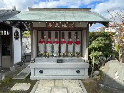 安南寺の{uncategorized: "未分類", other: "その他", undefined: "問題あり", building: "その他建物", grave: "お墓", sacred_gate: "鳥居", guardian: "狛犬", statue: "像", buddha: "仏像", history: "歴史", nature: "自然", garden: "庭園", animal: "動物", pagoda: "塔", temizu: "手水舎", mountain_gate: "山門・神門", sanctuary: "本殿・本堂", subordinate: "末社・摂社", art: "芸術", scenery: "景色", jizo: "地蔵", ema: "絵馬", goshuin: "御朱印", omikuji: "おみくじ", items: "授与品その他", amulet: "お守り", goshuincho: "御朱印帳", eats: "食事", festival: "お祭り", votive_dance: "神楽", shichigosan: "七五三参", wedding: "結婚式", experience: "体験その他", initially: "初詣", around: "周辺", anti_infection: "感染症対策"}