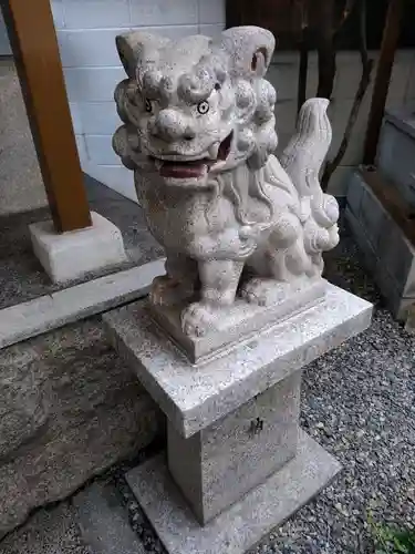 さいの木神社の狛犬