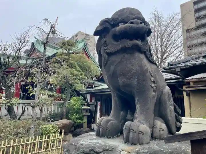 河原町稲荷神社の{uncategorized: "未分類", other: "その他", undefined: "問題あり", building: "その他建物", grave: "お墓", sacred_gate: "鳥居", guardian: "狛犬", statue: "像", buddha: "仏像", history: "歴史", nature: "自然", garden: "庭園", animal: "動物", pagoda: "塔", temizu: "手水舎", mountain_gate: "山門・神門", sanctuary: "本殿・本堂", subordinate: "末社・摂社", art: "芸術", scenery: "景色", jizo: "地蔵", ema: "絵馬", goshuin: "御朱印", omikuji: "おみくじ", items: "授与品その他", amulet: "お守り", goshuincho: "御朱印帳", eats: "食事", festival: "お祭り", votive_dance: "神楽", shichigosan: "七五三参", wedding: "結婚式", experience: "体験その他", initially: "初詣", around: "周辺", anti_infection: "感染症対策"}