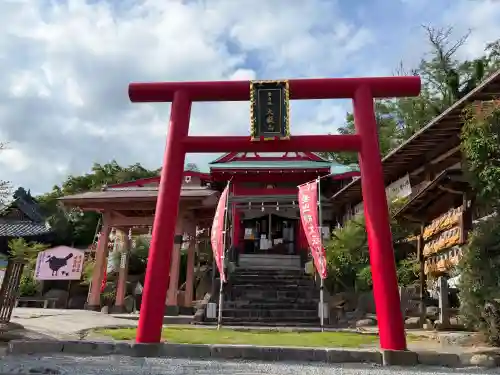 差出磯大嶽山神社 仕事と健康と厄よけの神さま(山梨県)