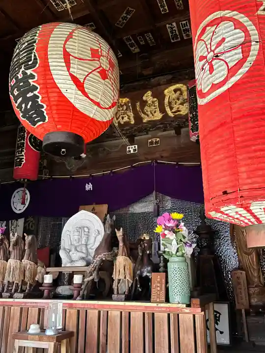 上岡馬頭観世音(埼玉県)