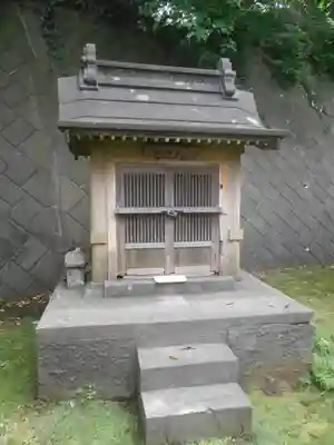 諏訪神社の末社・摂社
