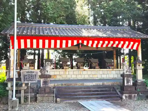 白山神社の末社