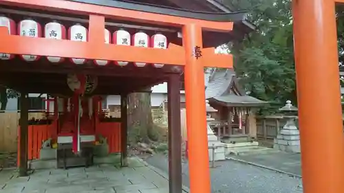 平野神社の末社