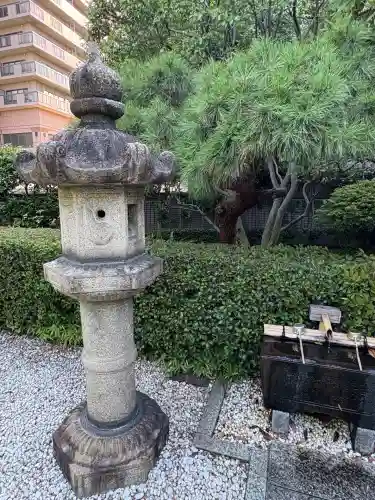 恵比寿神社（恵比寿ガーデンプレイス）の手水舎