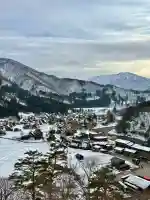 白川八幡神社の{uncategorized: "未分類", other: "その他", undefined: "問題あり", building: "その他建物", grave: "お墓", sacred_gate: "鳥居", guardian: "狛犬", statue: "像", buddha: "仏像", history: "歴史", nature: "自然", garden: "庭園", animal: "動物", pagoda: "塔", temizu: "手水舎", mountain_gate: "山門・神門", sanctuary: "本殿・本堂", subordinate: "末社・摂社", art: "芸術", scenery: "景色", jizo: "地蔵", ema: "絵馬", goshuin: "御朱印", omikuji: "おみくじ", items: "授与品その他", amulet: "お守り", goshuincho: "御朱印帳", eats: "食事", festival: "お祭り", votive_dance: "神楽", shichigosan: "七五三参", wedding: "結婚式", experience: "体験その他", initially: "初詣", around: "周辺", anti_infection: "感染症対策"}