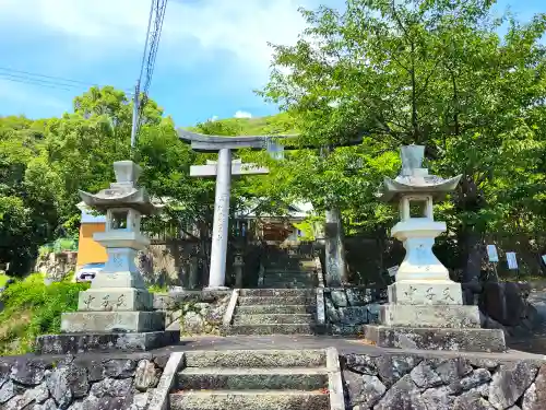 春川神社の鳥居