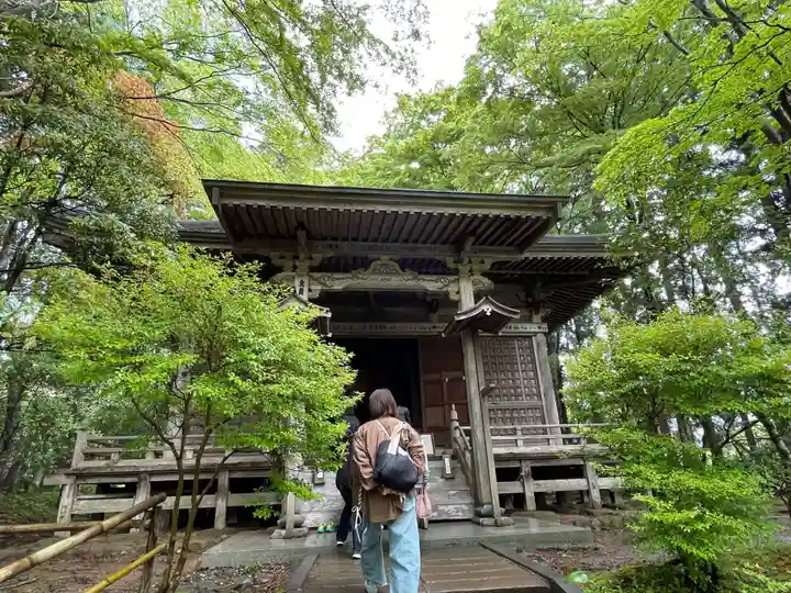 中尊寺 峯薬師堂(岩手県)