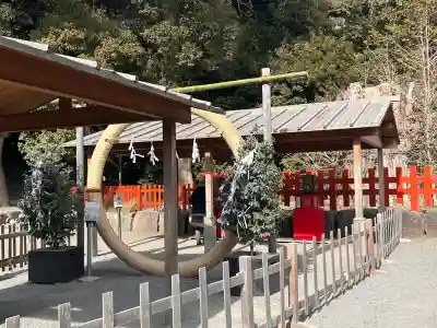 鶴岡八幡宮の{uncategorized: "未分類", other: "その他", undefined: "問題あり", building: "その他建物", grave: "お墓", sacred_gate: "鳥居", guardian: "狛犬", statue: "像", buddha: "仏像", history: "歴史", nature: "自然", garden: "庭園", animal: "動物", pagoda: "塔", temizu: "手水舎", mountain_gate: "山門・神門", sanctuary: "本殿・本堂", subordinate: "末社・摂社", art: "芸術", scenery: "景色", jizo: "地蔵", ema: "絵馬", goshuin: "御朱印", omikuji: "おみくじ", items: "授与品その他", amulet: "お守り", goshuincho: "御朱印帳", eats: "食事", festival: "お祭り", votive_dance: "神楽", shichigosan: "七五三参", wedding: "結婚式", experience: "体験その他", initially: "初詣", around: "周辺", anti_infection: "感染症対策"}