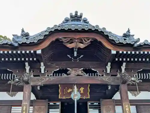 香西寺の本殿・本堂