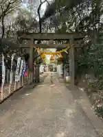 久麻久神社の{uncategorized: "未分類", other: "その他", undefined: "問題あり", building: "その他建物", grave: "お墓", sacred_gate: "鳥居", guardian: "狛犬", statue: "像", buddha: "仏像", history: "歴史", nature: "自然", garden: "庭園", animal: "動物", pagoda: "塔", temizu: "手水舎", mountain_gate: "山門・神門", sanctuary: "本殿・本堂", subordinate: "末社・摂社", art: "芸術", scenery: "景色", jizo: "地蔵", ema: "絵馬", goshuin: "御朱印", omikuji: "おみくじ", items: "授与品その他", amulet: "お守り", goshuincho: "御朱印帳", eats: "食事", festival: "お祭り", votive_dance: "神楽", shichigosan: "七五三参", wedding: "結婚式", experience: "体験その他", initially: "初詣", around: "周辺", anti_infection: "感染症対策"}